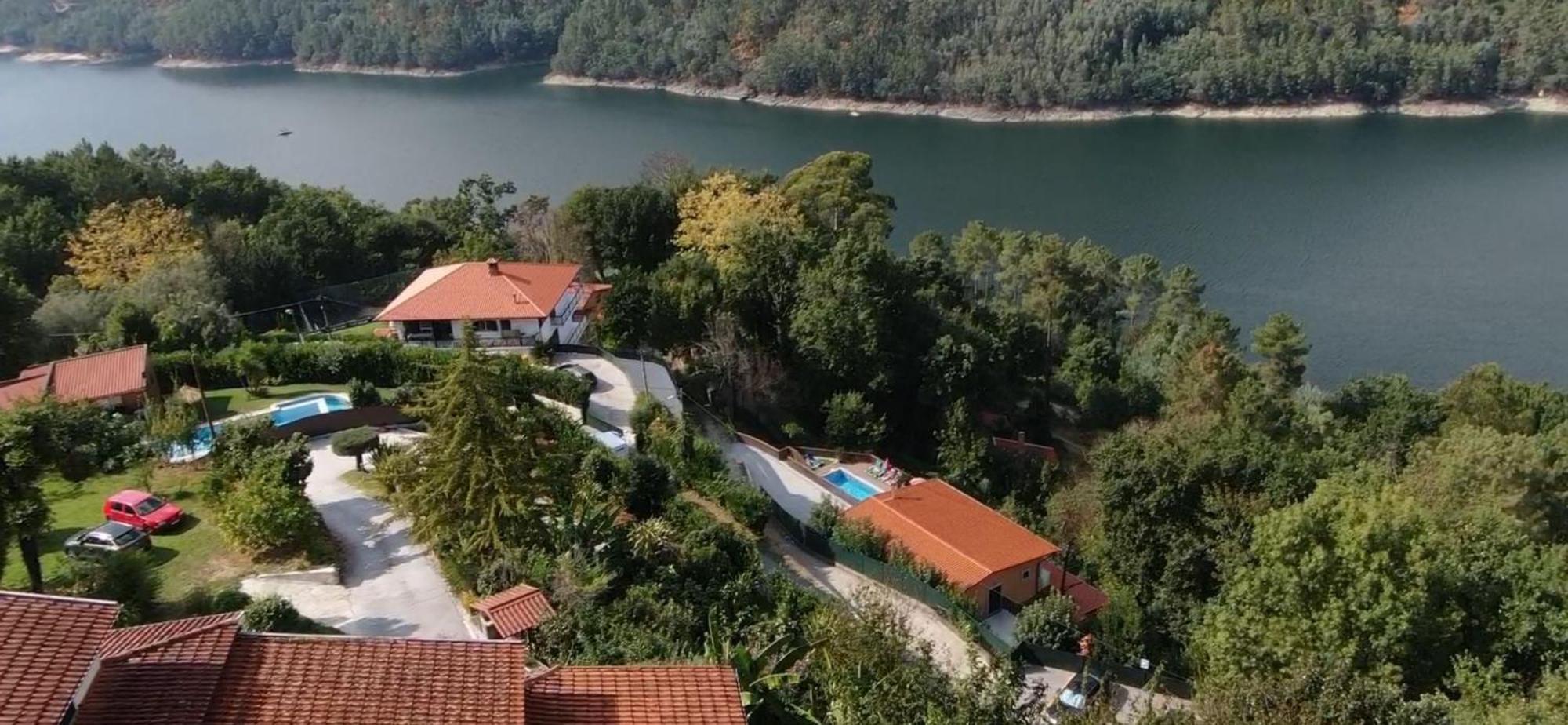 Appartamento Casa Encosta Do Rio-Ferias No Geres Vieira do Minho Esterno foto